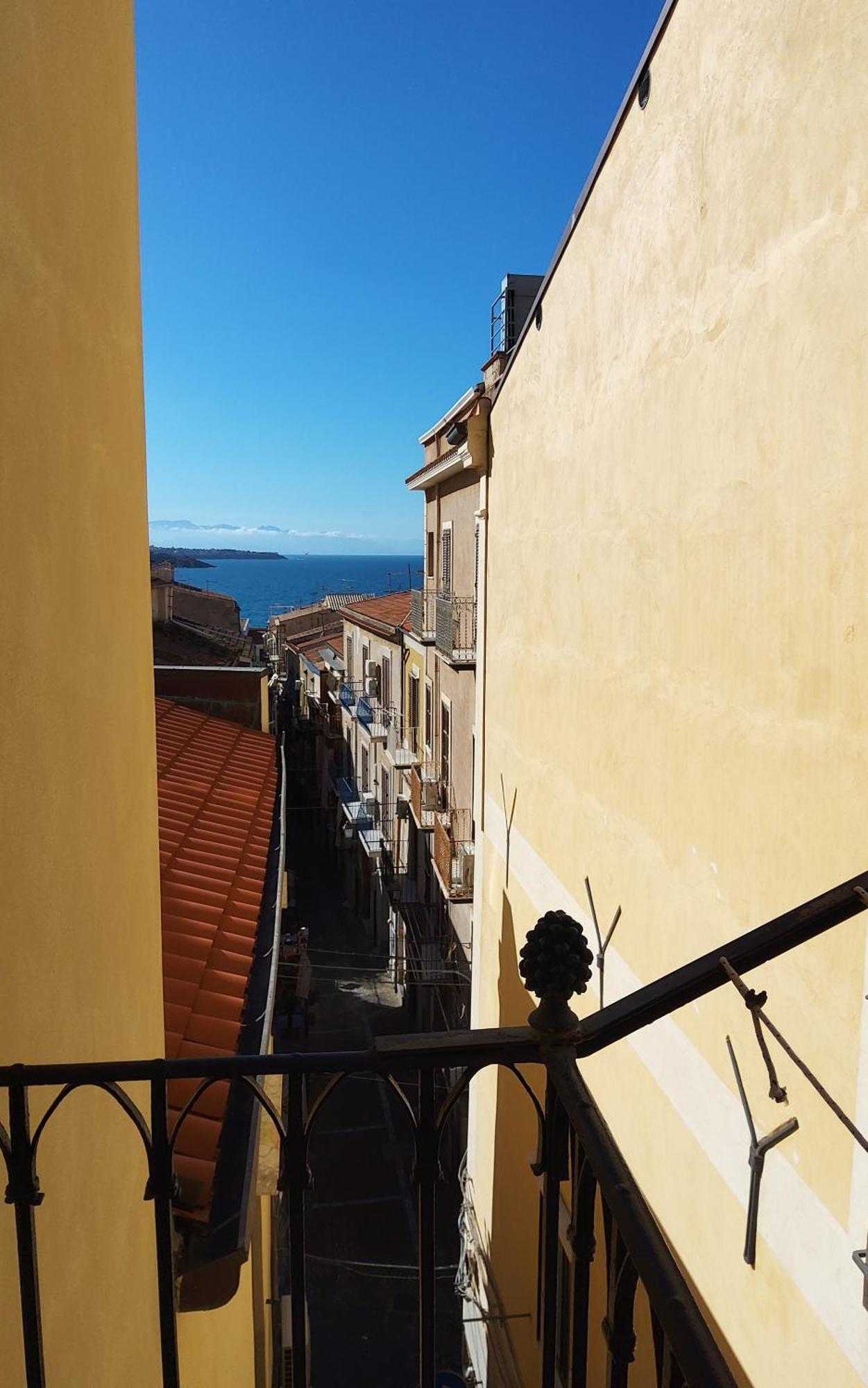Sicilian Dream Apartments Cefalu Exterior photo